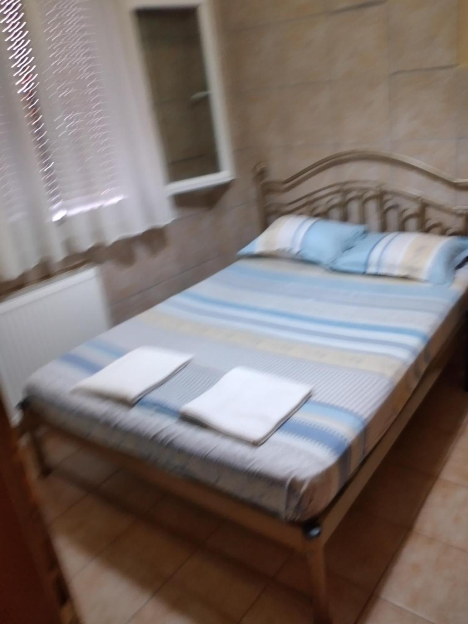 Ariadne Apartments Неа Миханиона Стая снимка