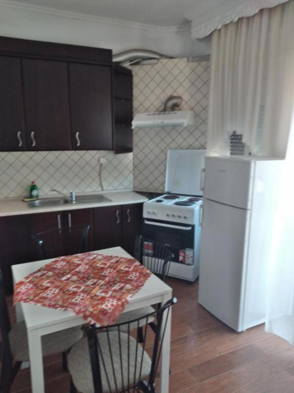 Ariadne Apartments Неа Миханиона Екстериор снимка